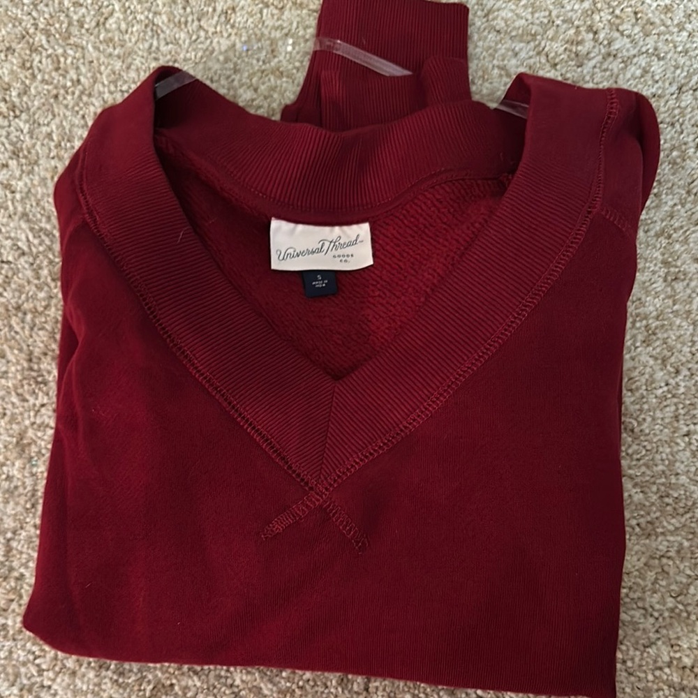 Universal Threads Red V-Neck Sweater